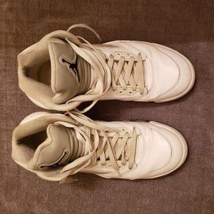 Air Jordan 5 white Metallic size 10